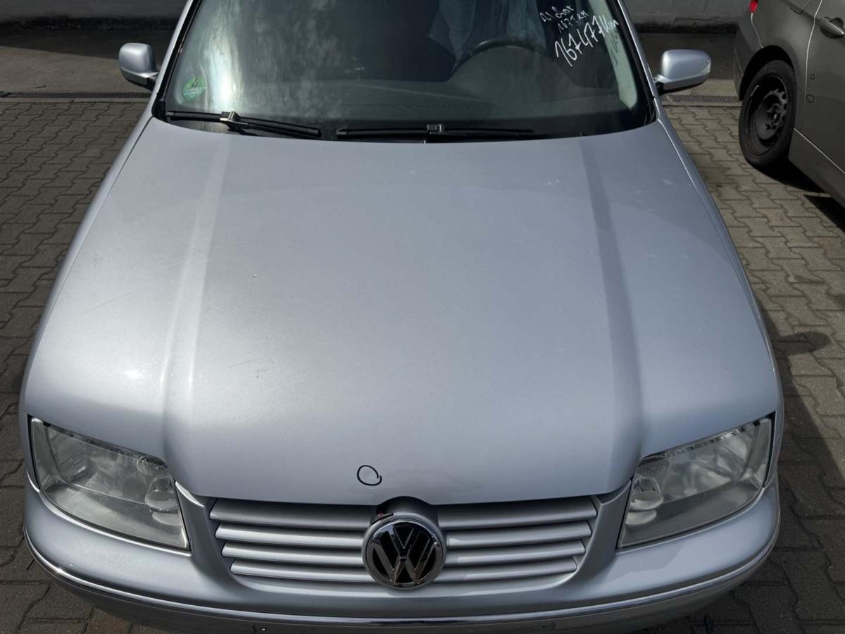 VW Bora original Motorhaube LA7W Reflexsilber Bj.2002
